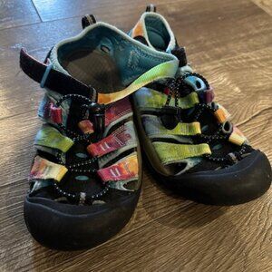 Keen Sandals size 3 youth